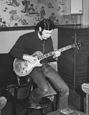 Kenny Pino The Jagpiper